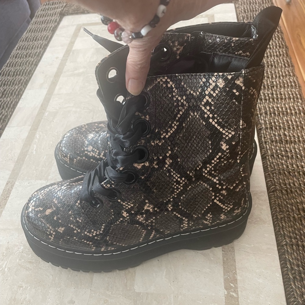 Forever 21 faux snakeskin platform booties